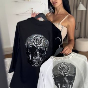 Куртка со стразами